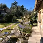 Les Cedres Dordogne Holiday home *