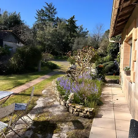 Les Cedres Dordogne بيت للعطل *