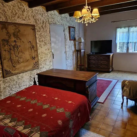 Les Cèdres Dordogne * Saint-Géraud-de-Corps